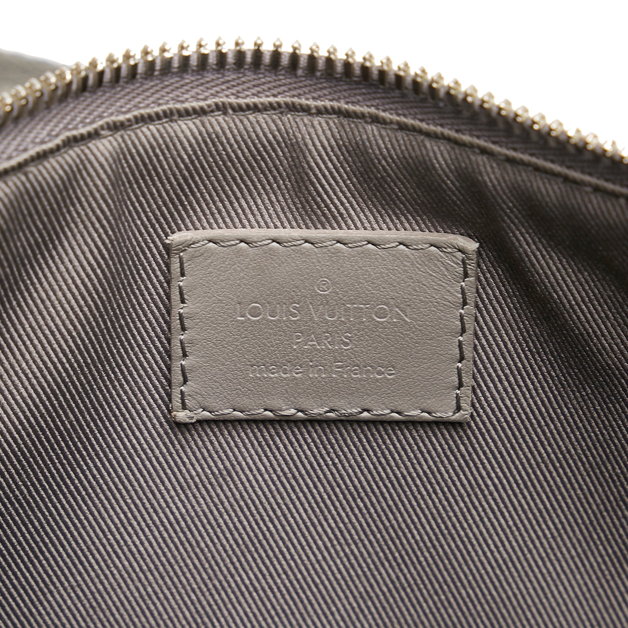 Gray Louis Vuitton Aerogram Keepall City Crossbody Bag – Designer Revival