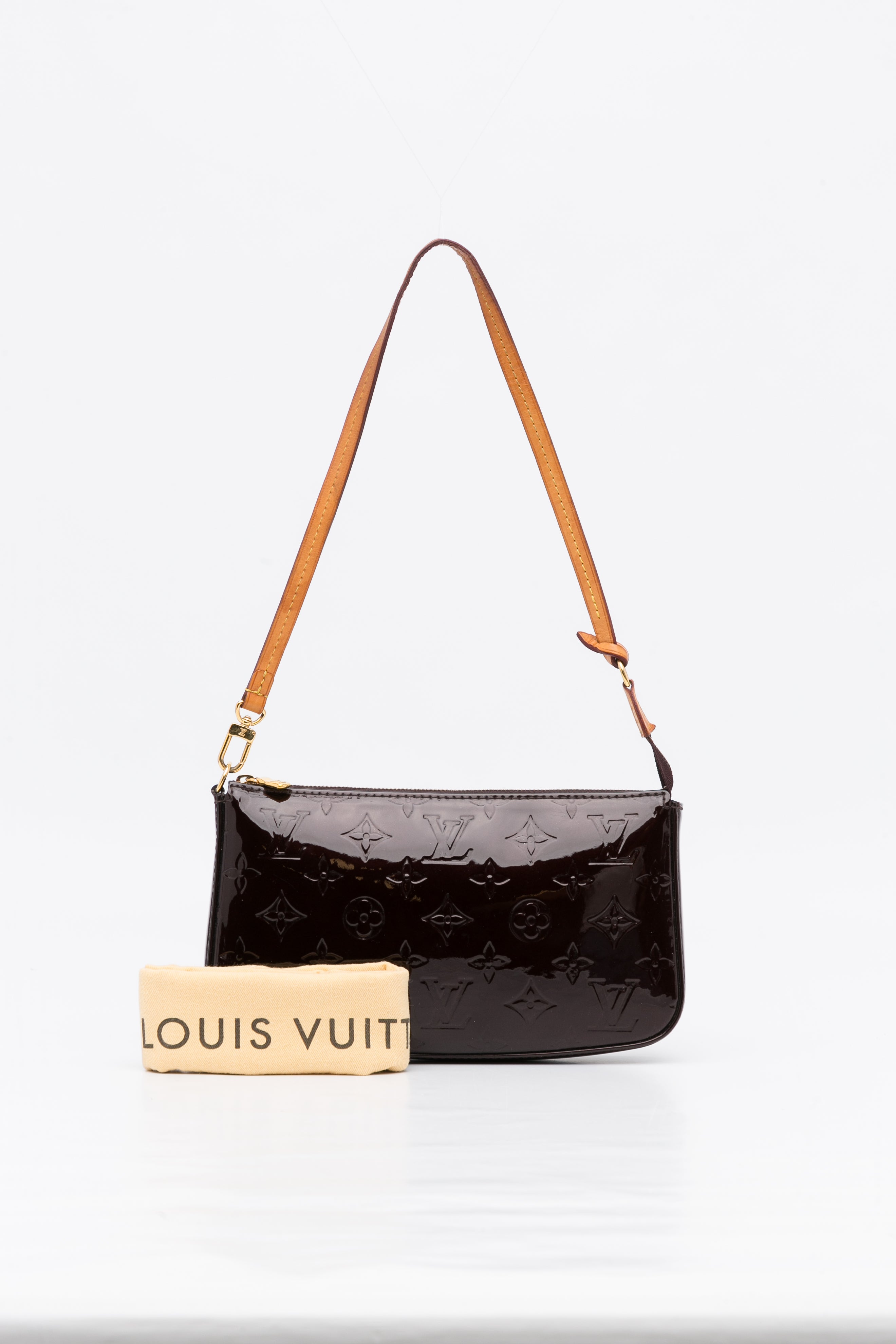 Louis Vuitton Amarante Vernis cosmetic pouch Pochette crossbody