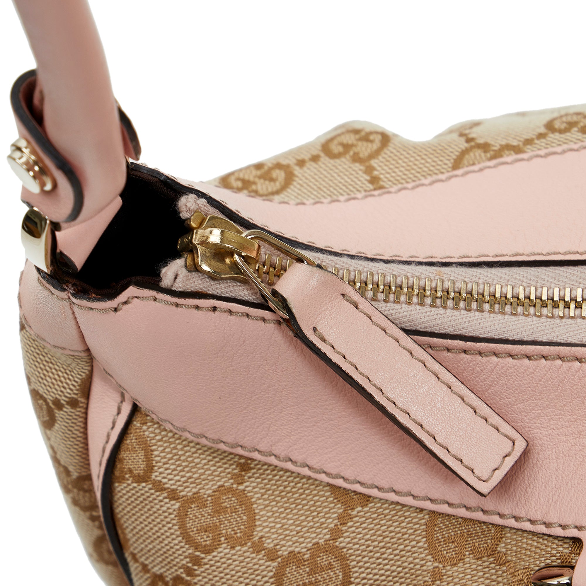 Gucci GG Canvas Abbey Pochette  Women handbags, Bags, Shoulder bag